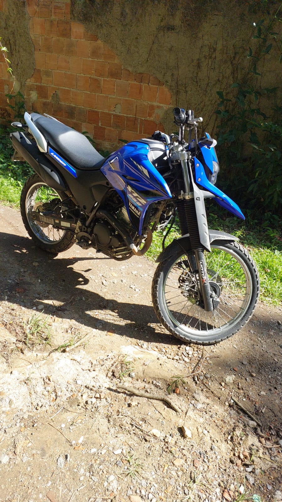 12º BPM prende criminoso com motocicleta roubada no bairro Santa Bárbara em Niterói